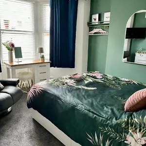  Apartment Stylish And Chic Seaside United Kingdom